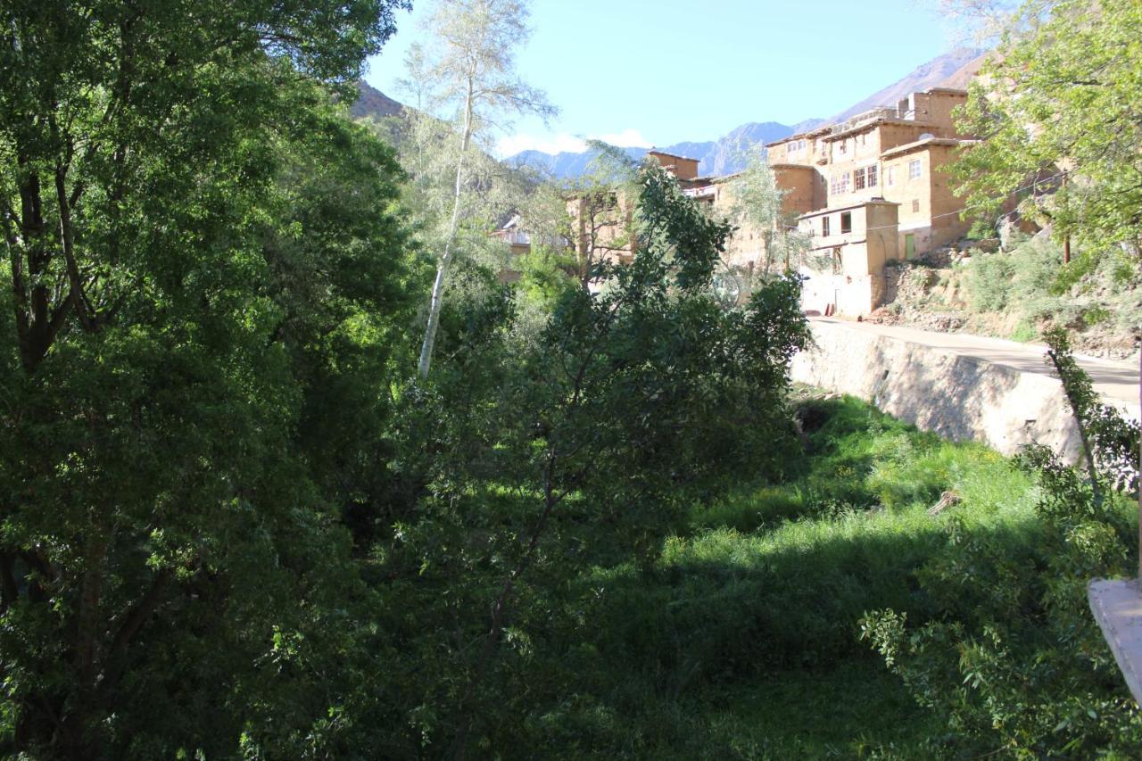 Auberge Toubkal Amsouzart Aitst Idar Tizgui Exterior photo